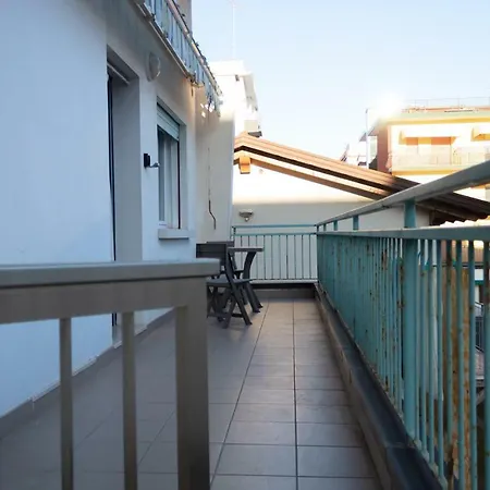 Apartment Con Posto Macchina E Posto Spiaggia Lido di Jesolo